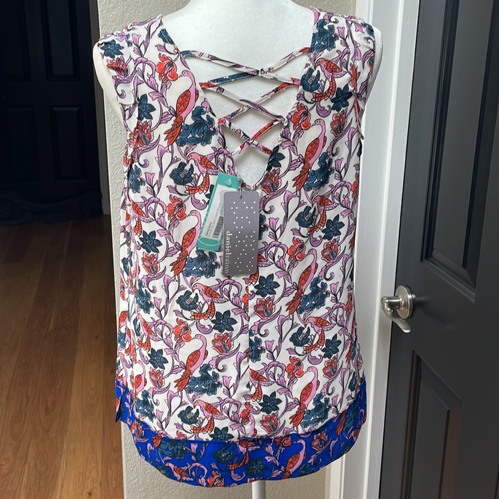 Daniel Rainn Floral Sleeveless Blouse - Multicolor